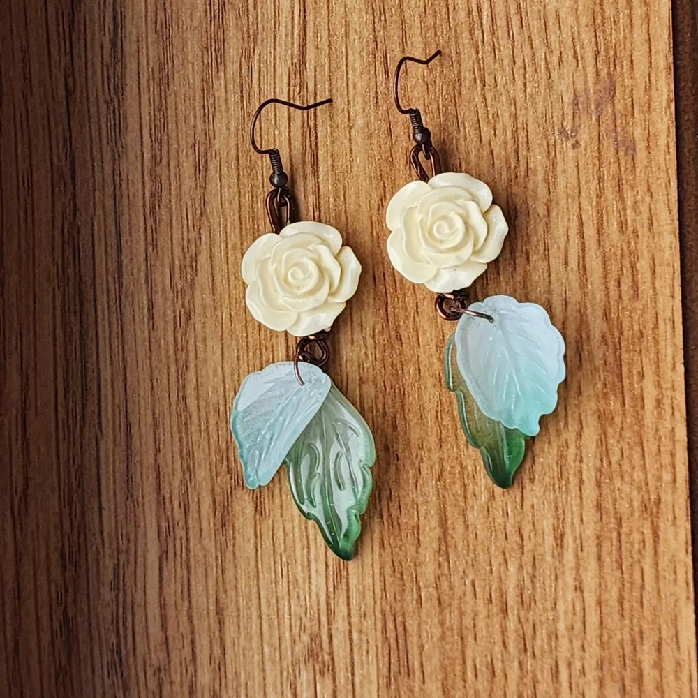 Elegant Cream Rose and Green Leaf Earrings - Picture 3 of 7